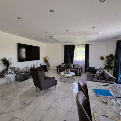 Maison 7 pièces 398000 €