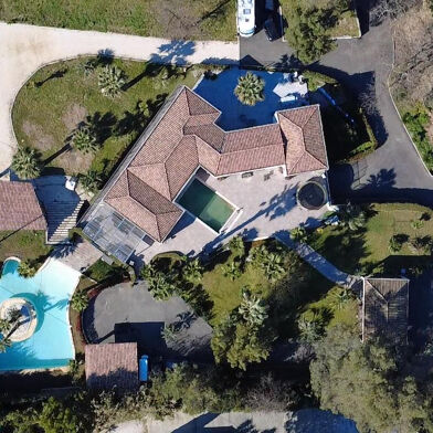 Maison 11 pièces 2600000 €