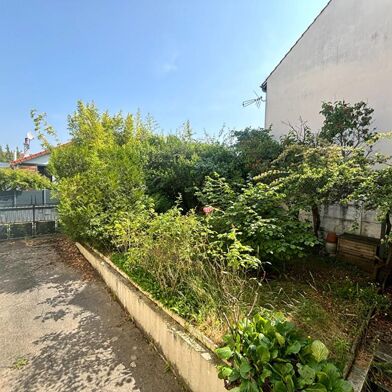 Maison 8 pièces 749000 €