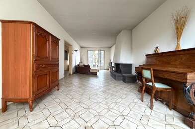 Maison 8 pièces 749000 €