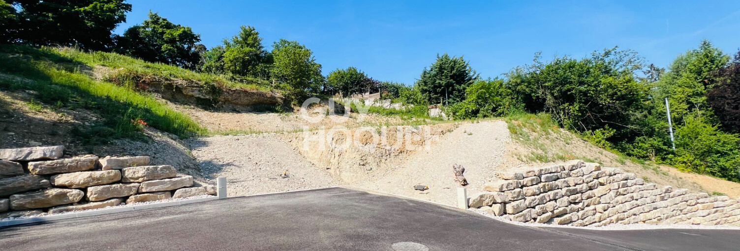 Terrain  461 m² à vendre à Saint-Alban-de-Roche (38080)