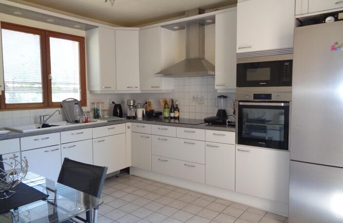 Vente maison 5 pièces 116 m² Draguignan (83300) — photo 2