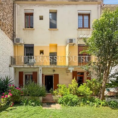 Immeuble  695000 €