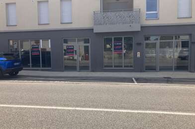 Commerce  420000 €