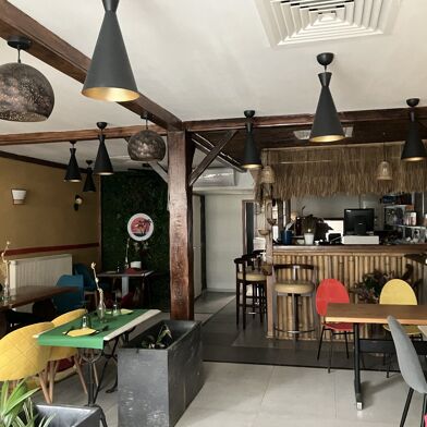 Commerce  367500 €