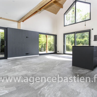 Maison 5 pièces 820000 €