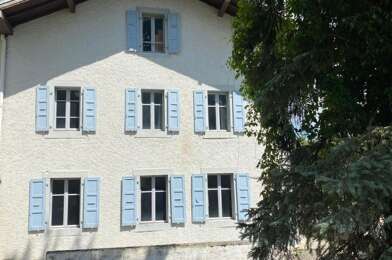 Maison 7 pièces 300000 €