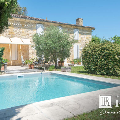 Maison 9 pièces 998000 €