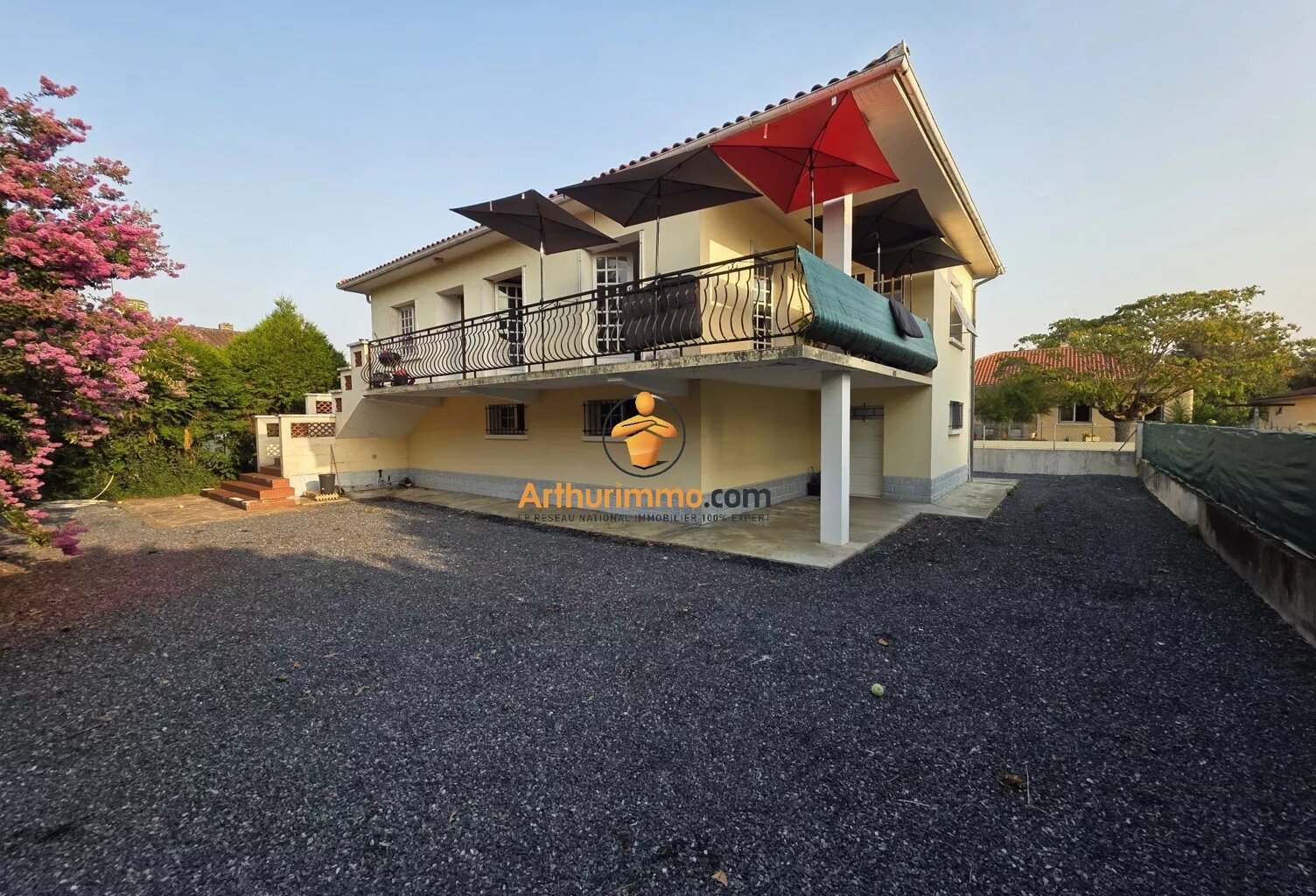 Maison 5 pièces – Terrain clos de 710 m², plein sud — photo 1