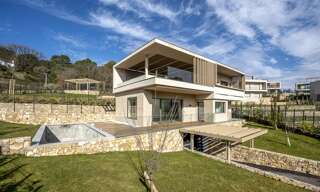 Maison 4 Pièces 141 m² à vendre à Mougins (06250)