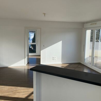 Appartement 4 pièces 243000 €