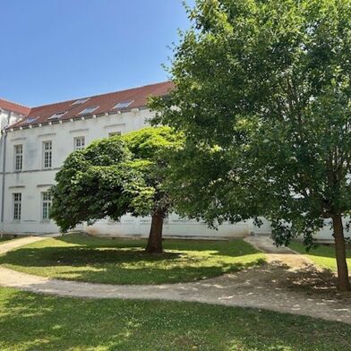 Appartement 3 pièces 110000 €