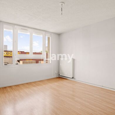 Appartement 3 pièces 115000 €