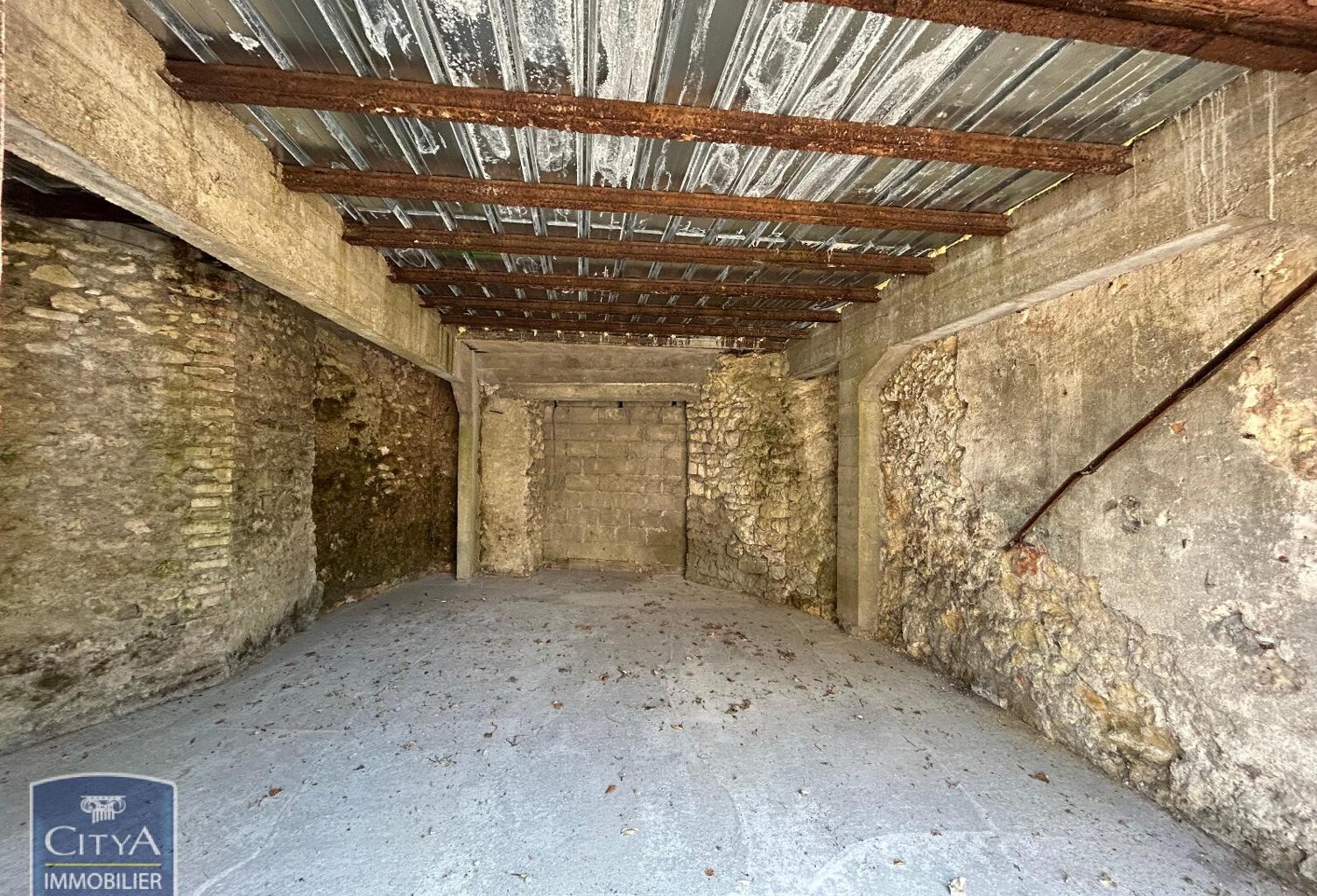 Location garage   à Saint-Avertin (37550) — photo 1