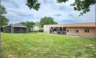 Terrain  1334 m² à vendre à La Roche-sur-Yon (85000)