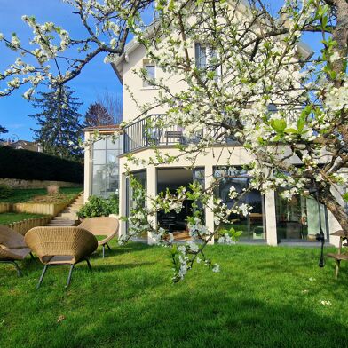 Maison 7 pièces 1340000 €