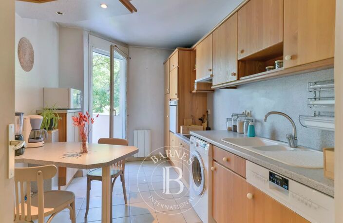 Lyon 6 - Avenue Thiers - Appartement 58 m² - 1 chambres - Balcon — photo 3
