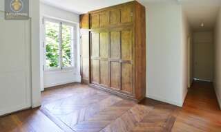 Maison 10 Pièces 333 m² à vendre à Mandres-les-Roses (94520)