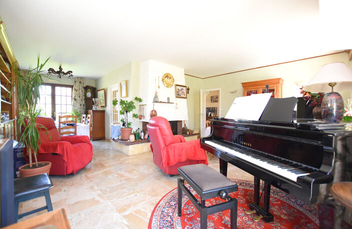 (Lévis saint Nom 78320) : Spacieuse maison 7 pièces sur gran — photo 4