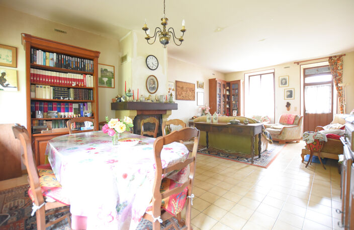 Charmante Maison 10 pièces Essarts-le-Roi (78690) 170 m2 ave — photo 5
