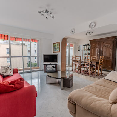 Appartement 4 pièces 341000 €