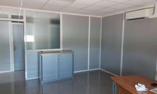 Commerce  27 m² à louer à Saint-Laurent-de-Mure (69720)