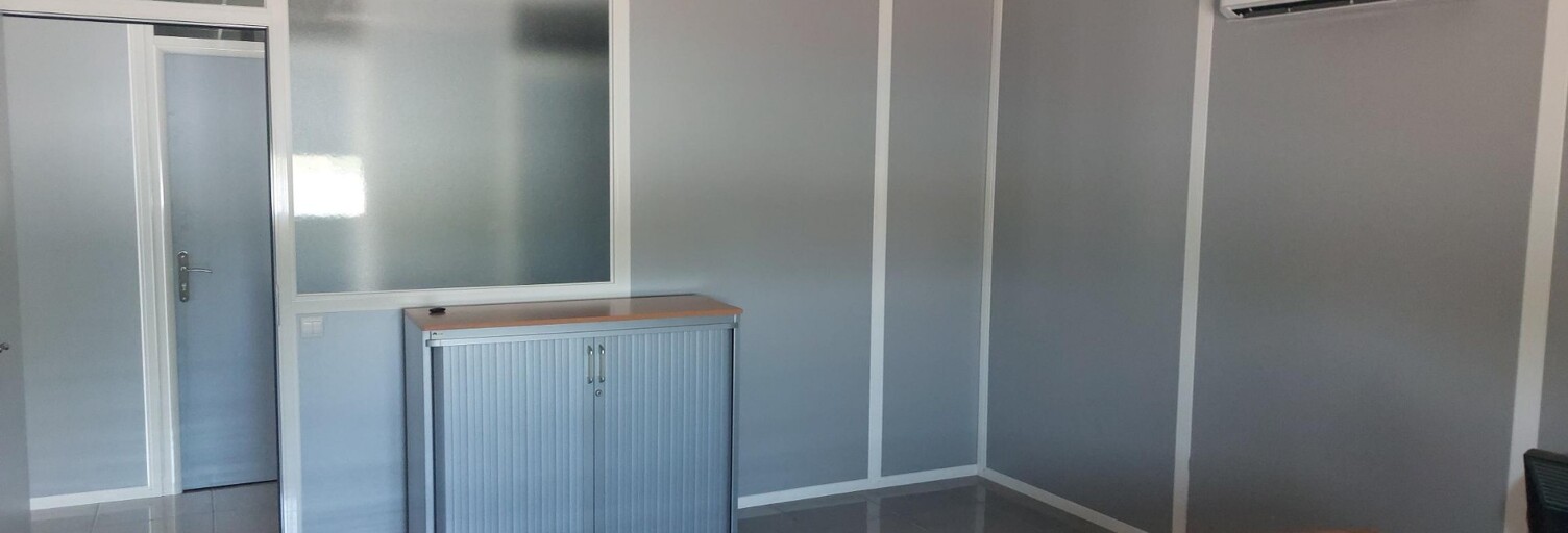 Commerce  27 m² à louer à Saint-Laurent-de-Mure (69720)