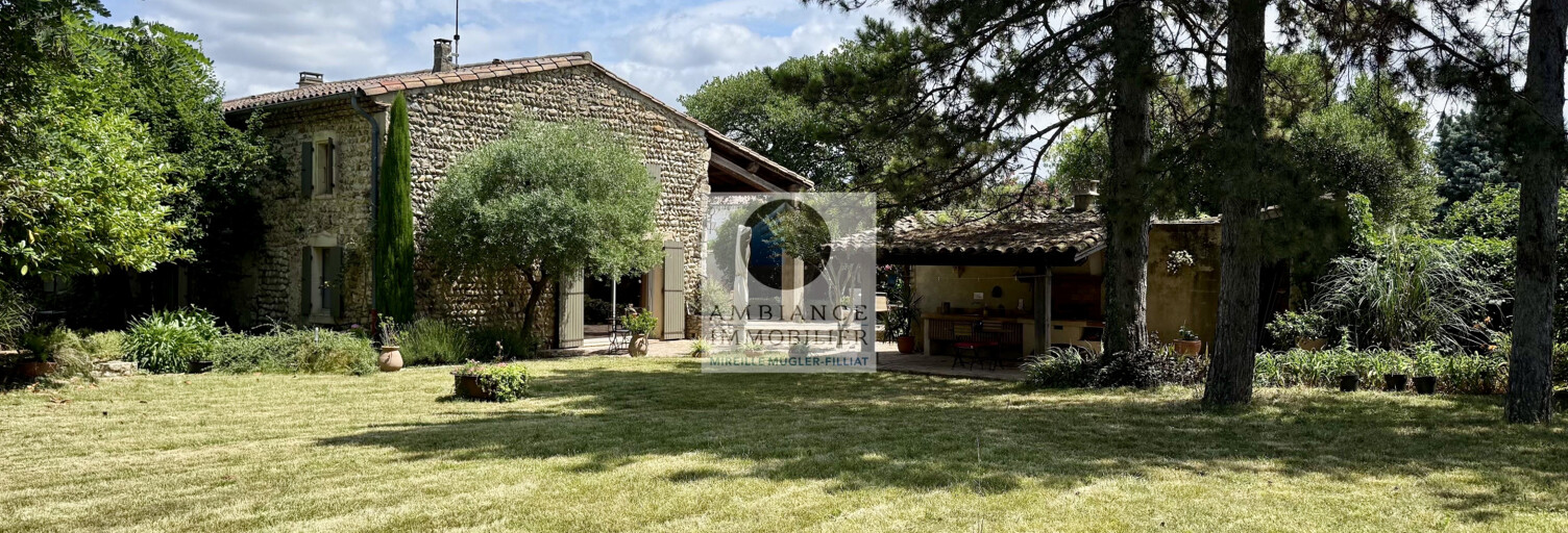 Maison 10 Pièces 214 m² à vendre à Étoile-sur-Rhône (26800)