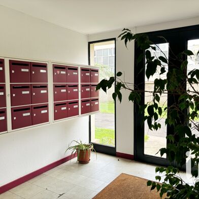 Appartement 4 pièces 300000 €