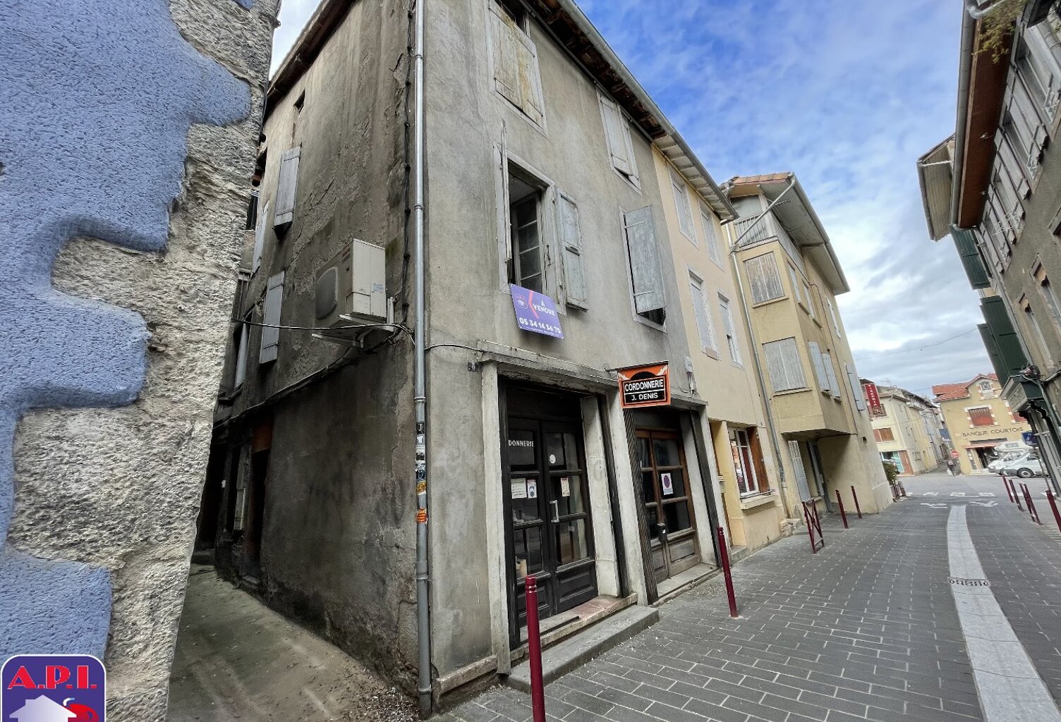 Vente immeuble  137 m² Saint-Girons (09200) — photo 1