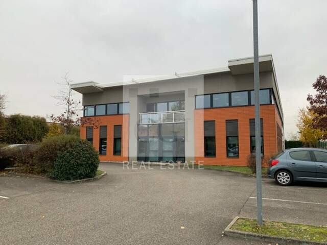BUREAUX à LOUER — photo du bien