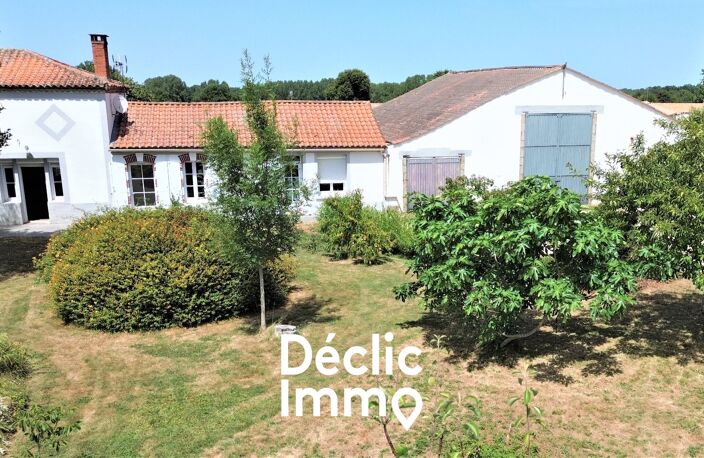ENSEMBLE MAISON DE 124m² + GRANGE DE 230m² +  NOMBREUSES DÉPENDANCES - PLAGES A 30mns — photo 5