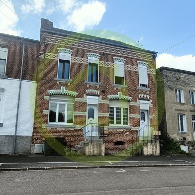 Maison 8 pièces 75000 €