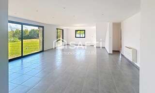 Maison 6 Pièces 240 m² à vendre à Grenade (31330)