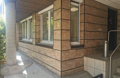 LOCAL PROFESSIONNEL - JAUDE — photo du bien