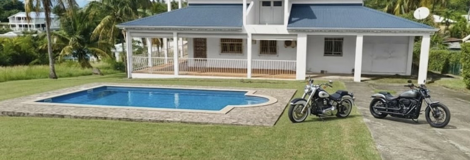 Maison 5 Pièces 200 m² à vendre à Saint-François (97118)