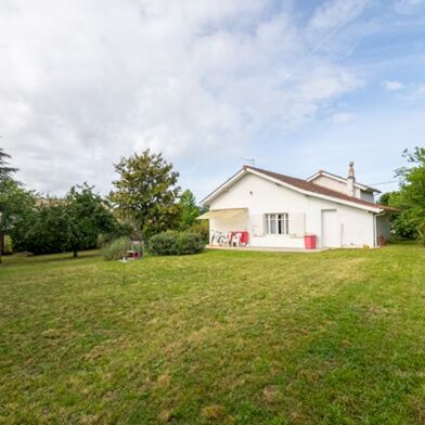 Maison 4 pièces 421200 €