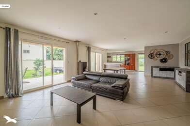 Maison 5 pièces 379080 €