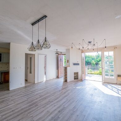 Maison 5 pièces 260190 €