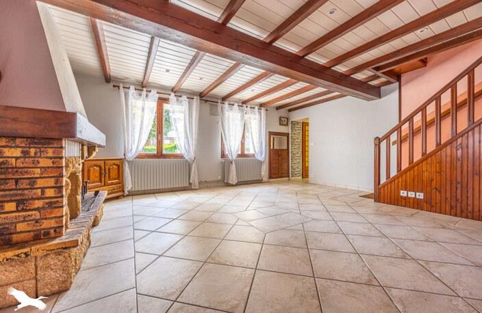 Maison en pierre de 7 pièces principales — photo 3