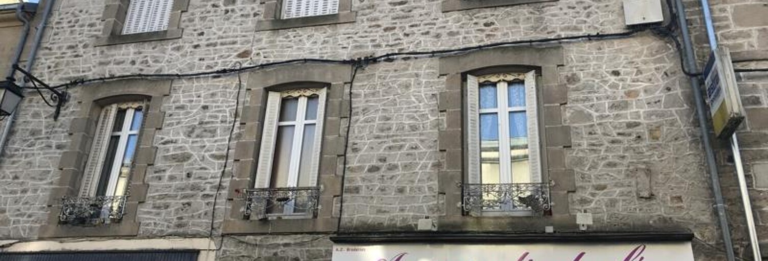 Immeuble   m² à vendre à Bourganeuf (23400)