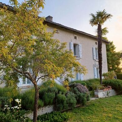 Maison 6 pièces 296520 €