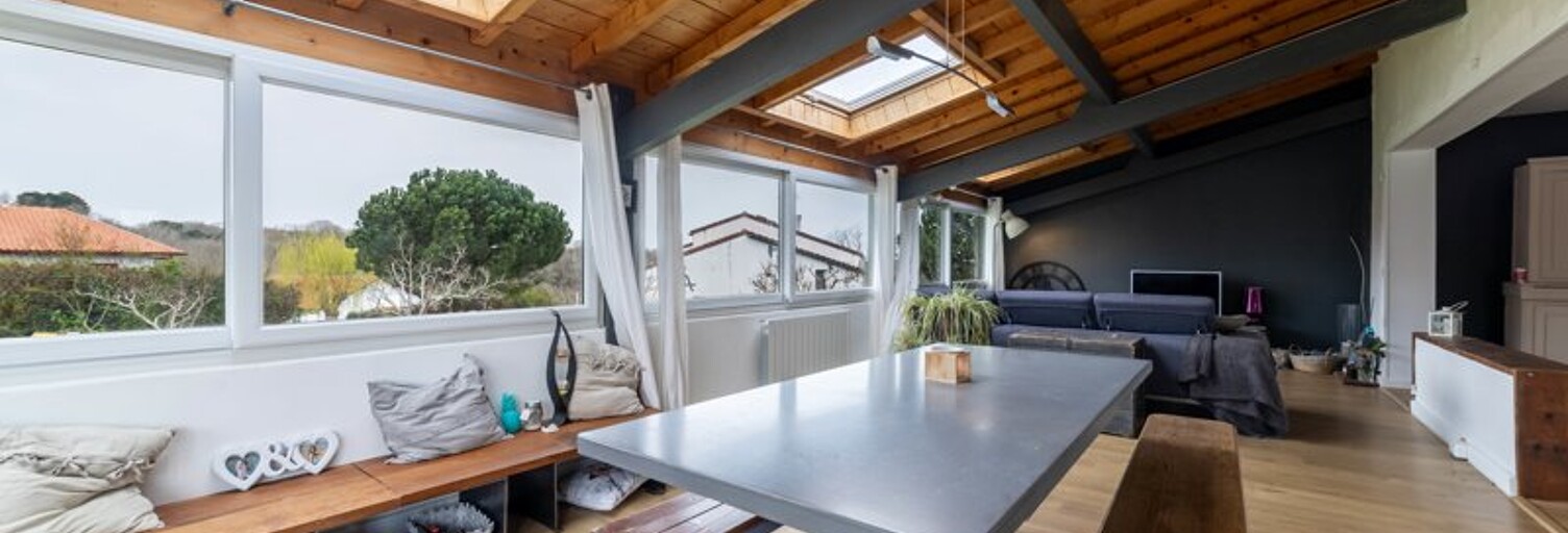 Appartement 4 Pièces 125 m² à vendre à Lahonce (64990)