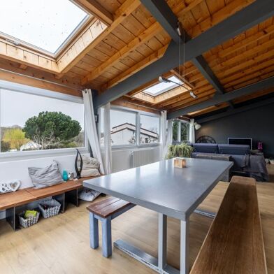 Appartement 4 pièces 359040 €