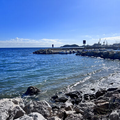 Appartement 3 pièces 471600 €