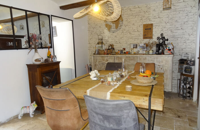 À VENDRE- JOLIE MAISON DE VILLAGE À MARSILLARGUES- 2 EXTERIEURS INTIMES ET SANS VIS À VIS — photo 3