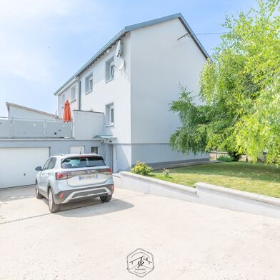 Maison 5 pièces 220000 €