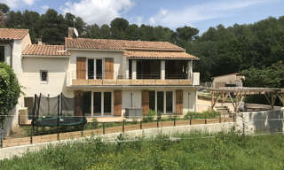 Maison 7 Pièces 191 m² à vendre à Pierrevert (04860)