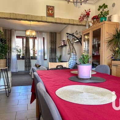 Maison 8 pièces 300000 €