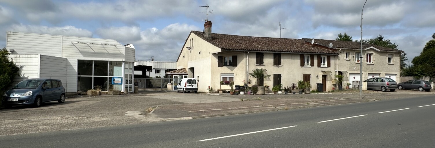 Immeuble  630 m² à vendre à Sainte-Bazeille (47180)